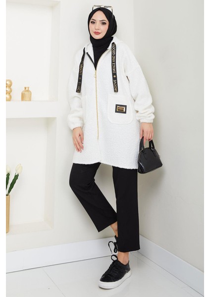 Oversize Buklet Kaban Beyaz HM2657 fırsatları