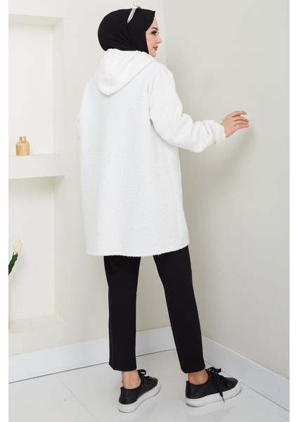 Oversize Buklet Kaban Beyaz HM2657 indirimleri