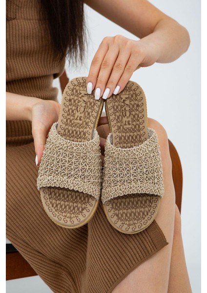 Bej Önü Açık Hasır Örgü Dış Mekan Ve Ev Terliği