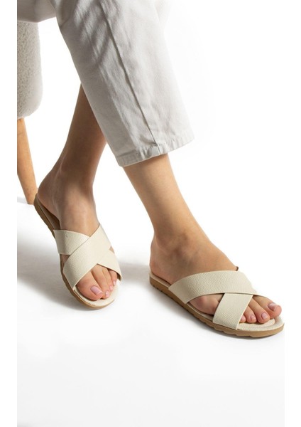 Krem Çapraz Kadın Terlik Dış Mekan ve Ev Terliği modelleri