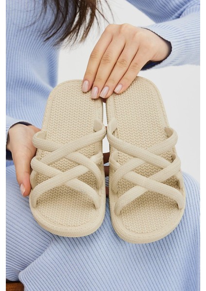 Gz12494 Bej Hasır Görünümlü Kaydırmaz Terlik Havuz Deniz Plaj Terliği