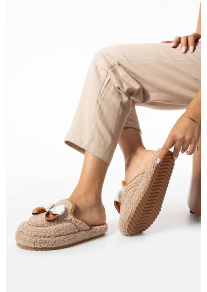 Bej Papyon Kışlık Kadın Terlik modelleri