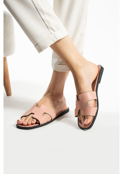 Pudra Önü Yanı Açık Kadın Terlik Dış Mekan Ve Ev Terliği fiyatları