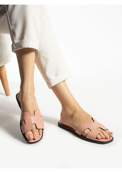 Pudra Önü Yanı Açık Kadın Terlik Dış Mekan Ve Ev Terliği fırsatları