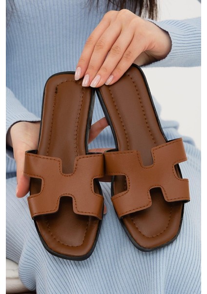 Taba Kadın Terlik Suni Deri Dış Mekan ve Ev Kullanımı İçin Rahat Tasarım fırsatları