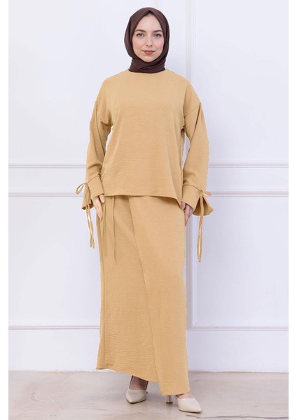 Yandan Bağlamalı Ayrobin Etekli Takım Bej HM2738 indirimleri