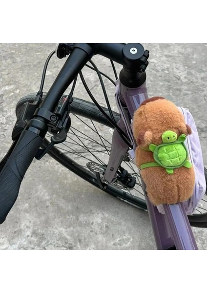 Sevimli Oturan Kapibara Capybara Bileklik Dekoratif Araba Aksesuarı Peluş Oyuncak 17 cm
