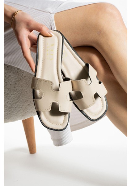 Bej Önü Yanı Açık Kadın Terlik Dış Mekan Ve Ev Terliği