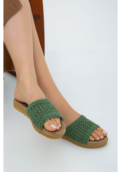 Yeşil Önü Açık Hasır Örgü Dış Mekan ve Ev Terliği fiyatları