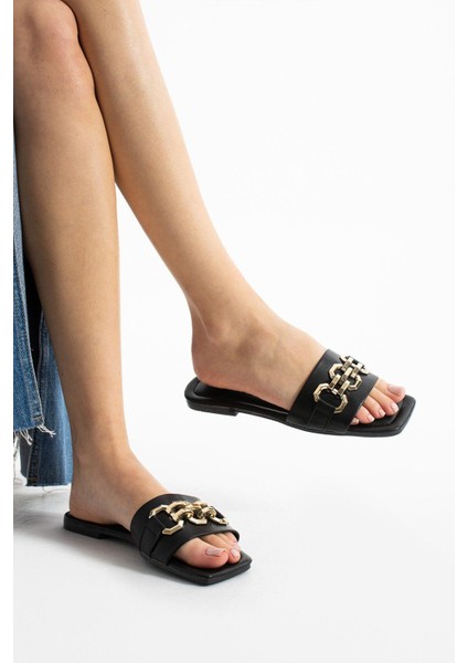 Siyah Zincirli Kadın Terlik Ev ve Dış Mekan Terliği modelleri