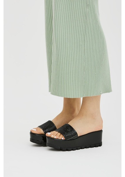 Siyah Siyah Taşlı Düz Dolgu Topuklu Kadın Terliği Yüksek Taban Terlik indirimleri