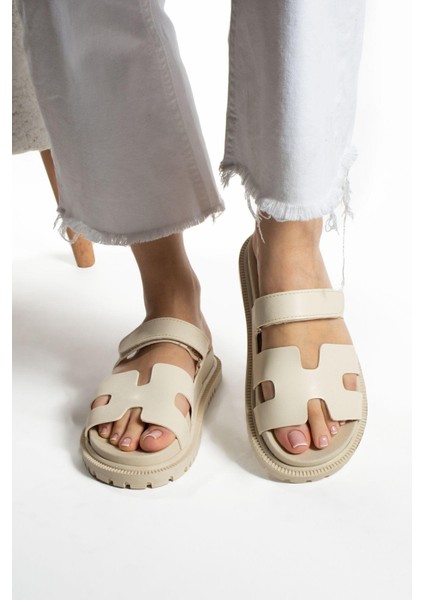 Krem Cırtlı Kadın Terlik Anatomik Rahat Taban Pu Deri Konforlu Tasarım