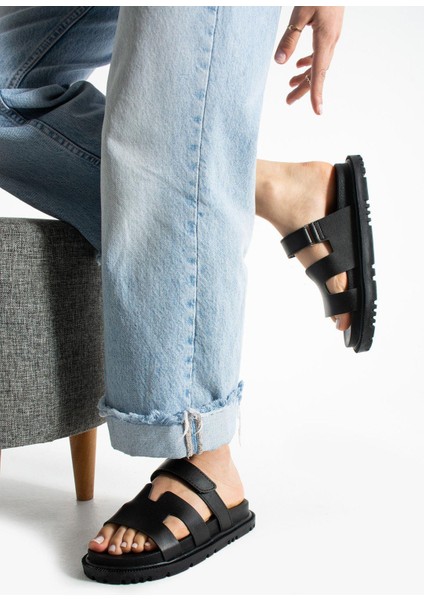 Cırtlı Anatomik Kadın Terlik Pu Deri Rahat Taban Düz Topuklu