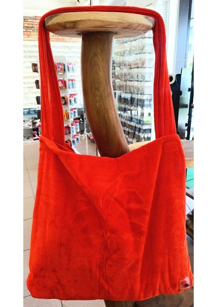 Plaj Çantasına Dönüşen %100 Pamuk Kırmızı Plaj Havlusu modelleri