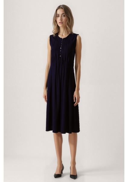 Önü Düğmeli Krinkıl Kumaş Sıfır Kol Elbise