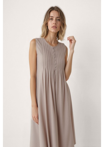 Önü Düğmeli Krinkıl Kumaş Sıfır Kol Elbise fırsatları