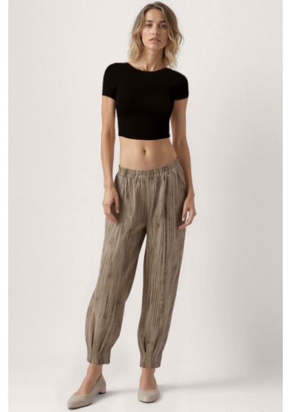 Kendinden Desenli Beli Lastikli Pileli Pantolon