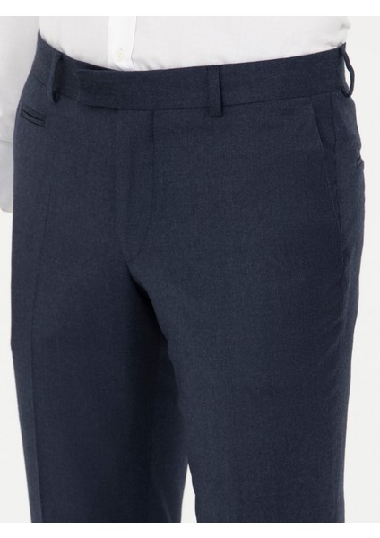 Erkek Lacivert Slim Fit Yün Karışımlı Kumaş Pantolon 50270151-VR033