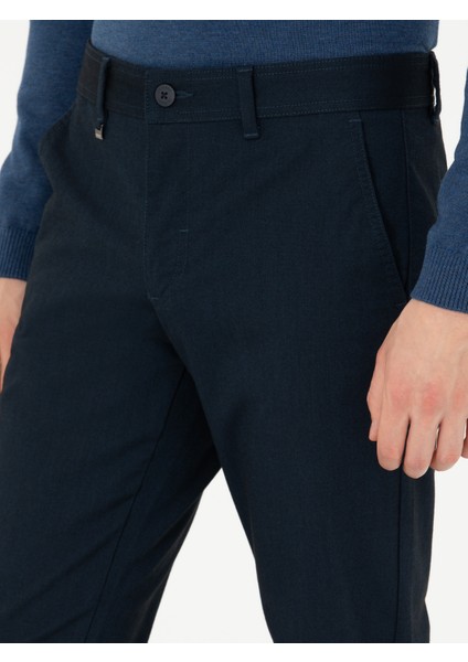 Erkek Lacivert Slim Fit Kanvas Pantolon 50277668-VR033