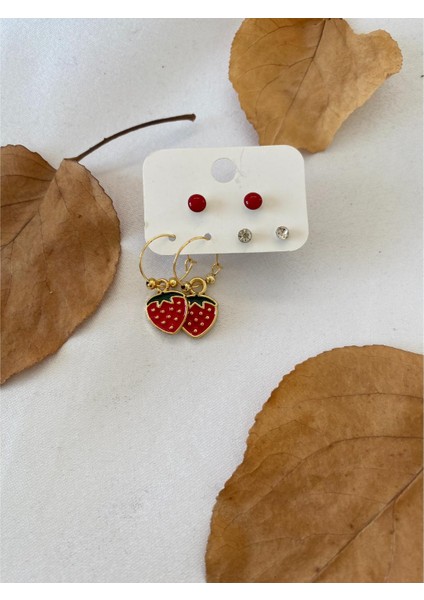 Çilek Figürlü Çoklu Küpe Altın Renk fiyatları