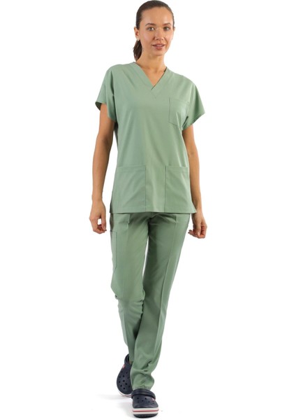 Scrub-Premium Likralı Bayan-Küf Yeşili fırsatları