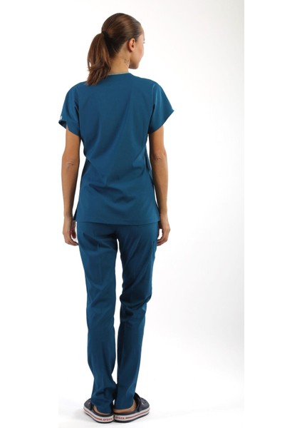 Scrub-Premium Likralı Bayan-Petrol Yeşili modelleri