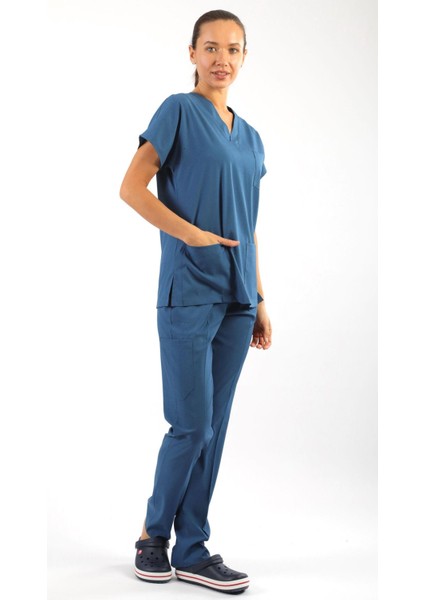 Scrub-Premium Likralı Bayan-Petrol Mavisi