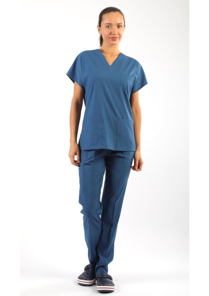 Scrub-Premium Likralı Bayan-Petrol Mavisi modelleri