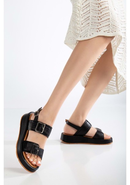 Kadın Hakiki Deri Tokalı Yüksek Taban Sandalet - Siyah