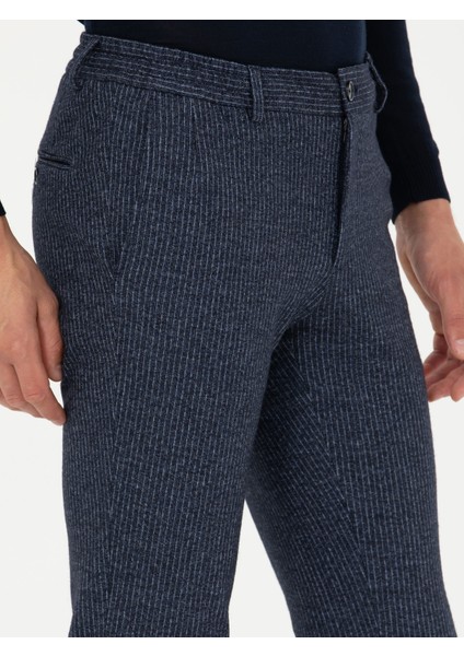 Erkek Lacivert Slim Fit Yün Kaşmir Karışımlı Çizgili Kumaş Pantolon 50272672-VR033