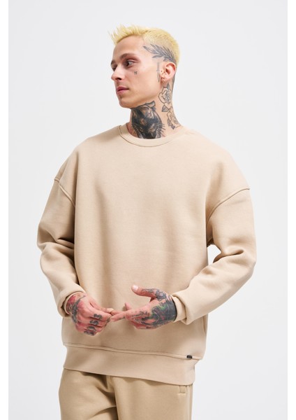 Erkek Basic Bisiklet Yaka Oversize Açık Bej Sweatshirt