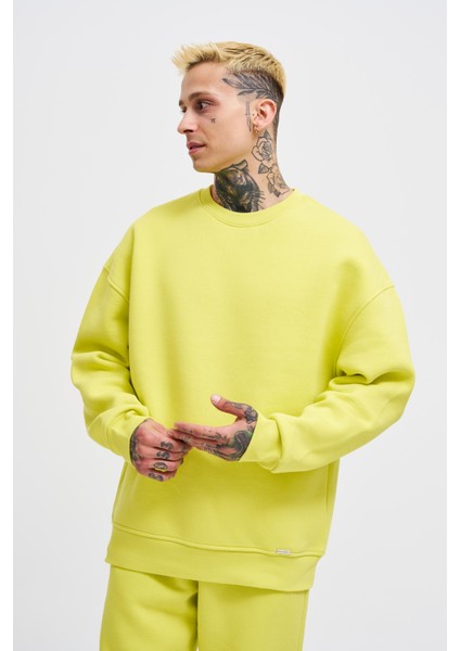 Erkek Basic Bisiklet Yaka Oversize Neon Sarı Sweatshirt