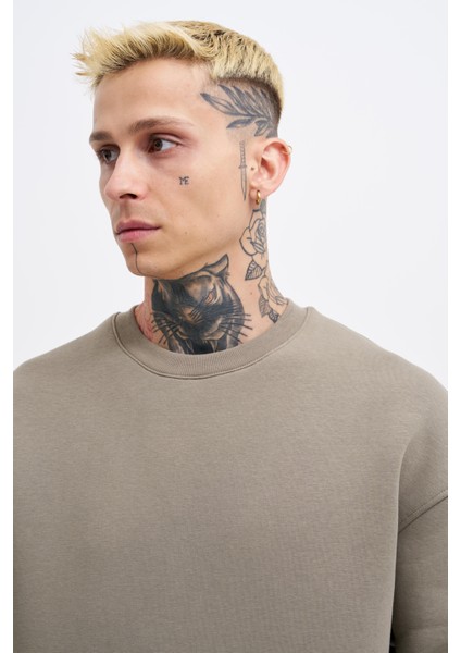 Erkek Oversize Basic Sweatshirt Khakı