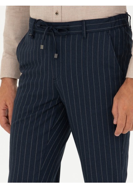 Erkek Lacivert Slim Fit Kanvas Pantolon 50274024-VR033