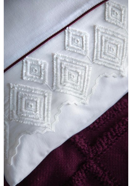 Çift Kişilik Trıkolu Battaniyeli Nev.tak.ellıon Cherry - Nevresım fiyatları