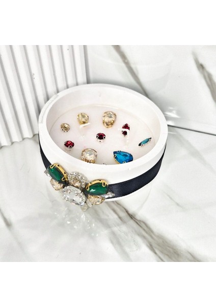 Arı Figürlü Kristal Taşlı Özel Tasarım %100 Doğal Soya Wax Mum, Yuvarlak Kase Model