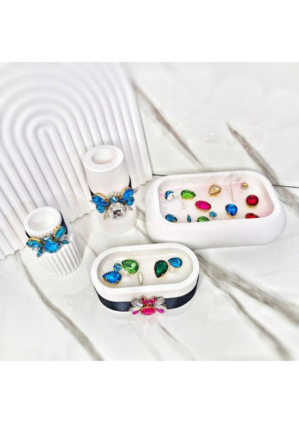 4 Lü Set Şamdanlı Arı Figürlü Kristal Taşlı Özel Tasarım %100 Doğal Soya Wax Mum fiyatları