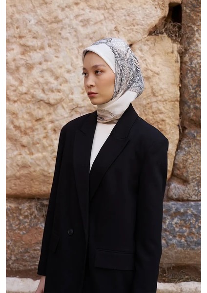 Bej Ed Scarf Glaze Chain Desen Eşarp