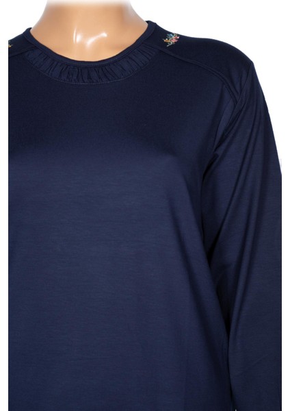 Cimariva Kadın Meyra Büyük Beden O Yaka Nakışlı Lacivert Bluz fiyatları