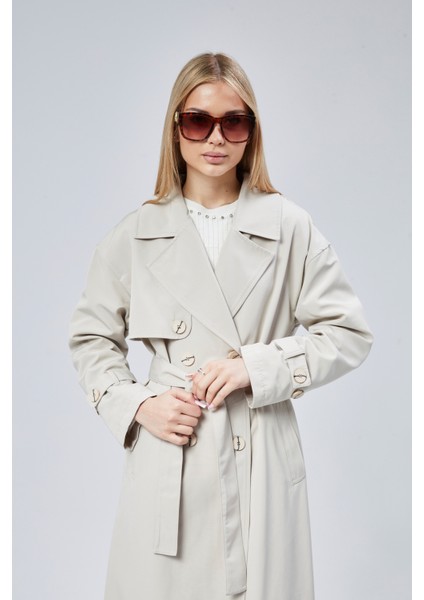 Oversize Rüzgarlık Detaylı Trençkot fırsatları