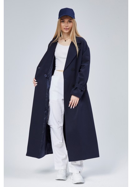 Oversize Rüzgarlık Detaylı Trençkot