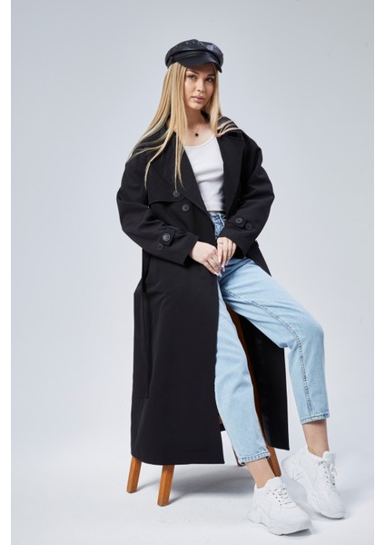 Oversize Rüzgarlık Detaylı Trençkot