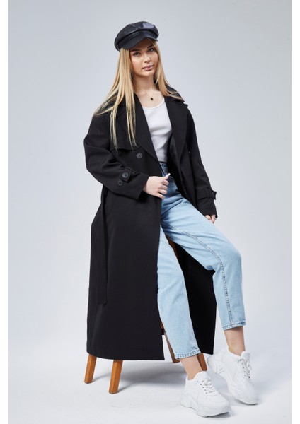 Oversize Rüzgarlık Detaylı Trençkot