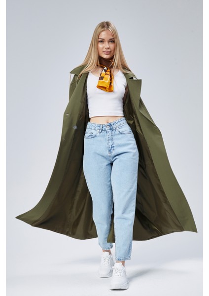 Oversize Rüzgarlık Detaylı Trençkot