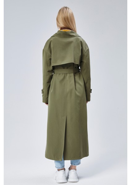 Oversize Rüzgarlık Detaylı Trençkot