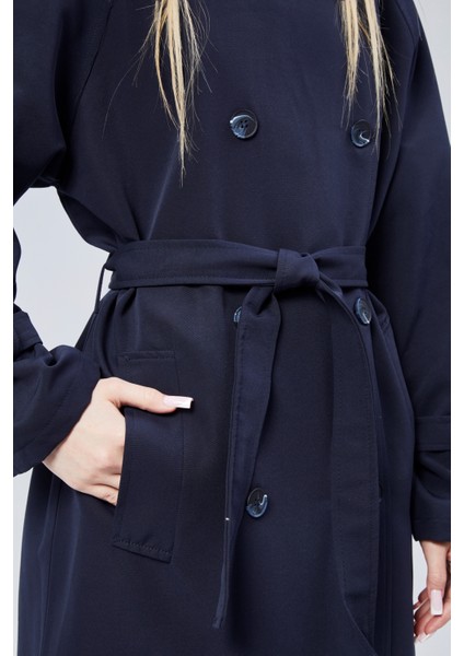 Kadın Oversize Kuşaklı Trençkot indirimleri