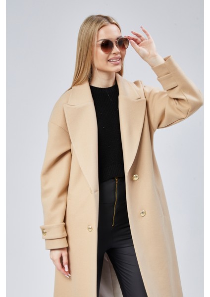 Kadın Kruvaze Yaka Düğme Detaylı Kaban