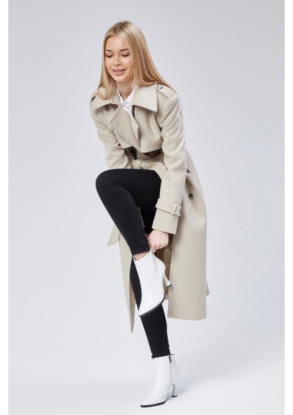 Kadın Regular Rüzgarlık Detaylı Kaşe Kaban indirimleri