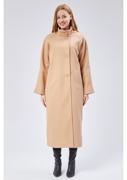 Bej Dik Yaka Oversize Uzun Yünlü Kaşe Kaban