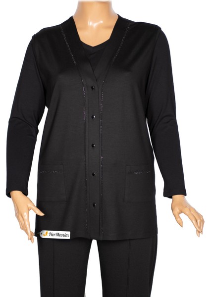 Kadın Siyah Penye Yelek V Yaka Beş Düğmeli Cepli Rahat Tasarım